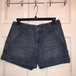 London Jean brand size 4 shorts. Like new.